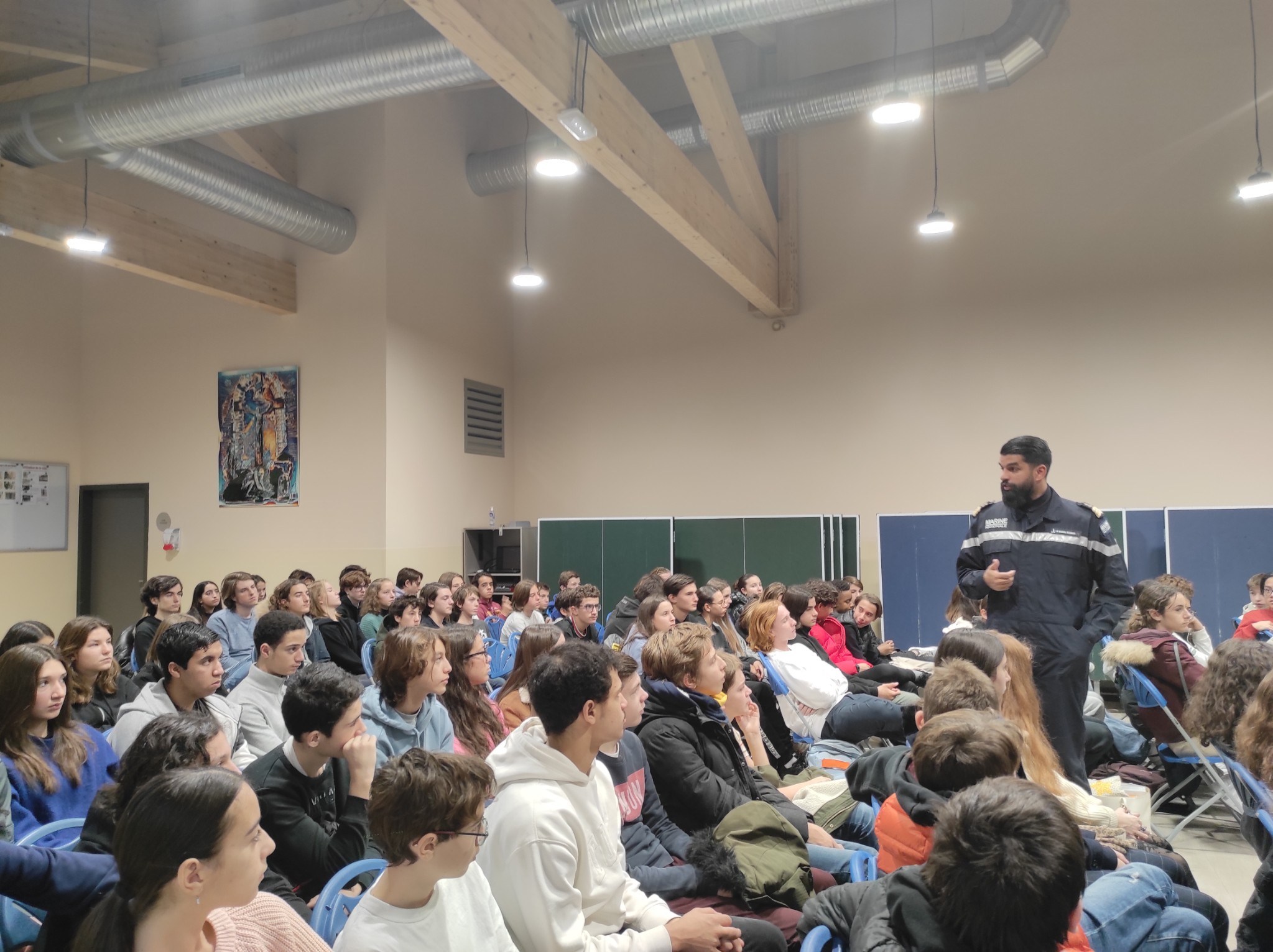 Visuel : QUAND L'ARMEE VIENT A LA RENCONTRE DES JEUNES