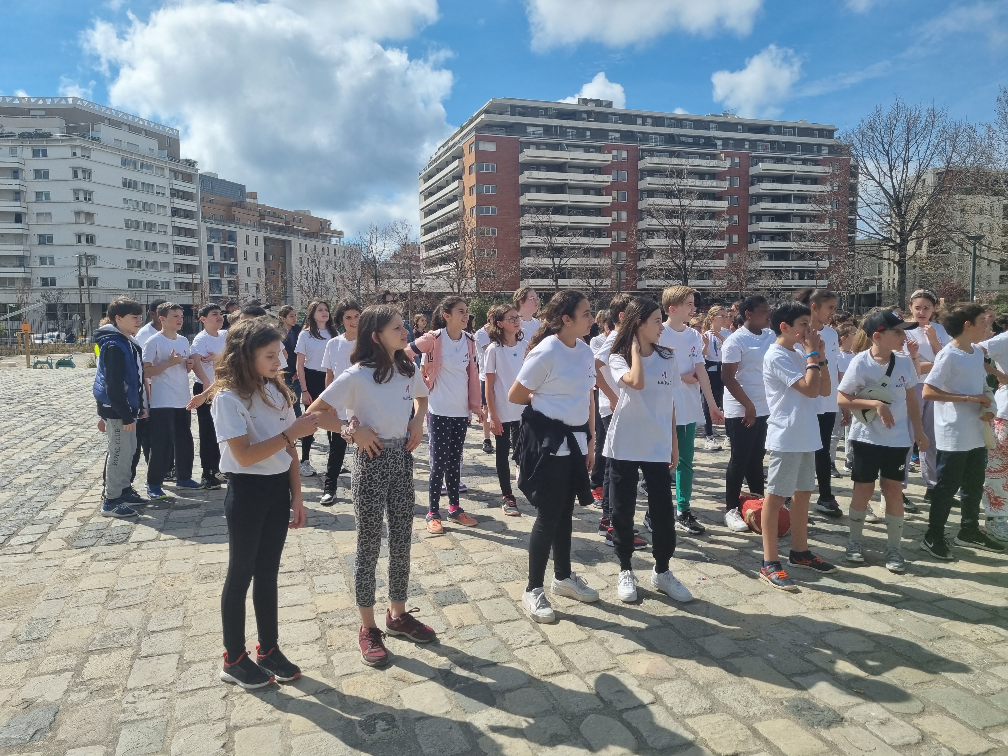 Visuel : UNE BELLE FETE DE LA SOLIDARITE !!