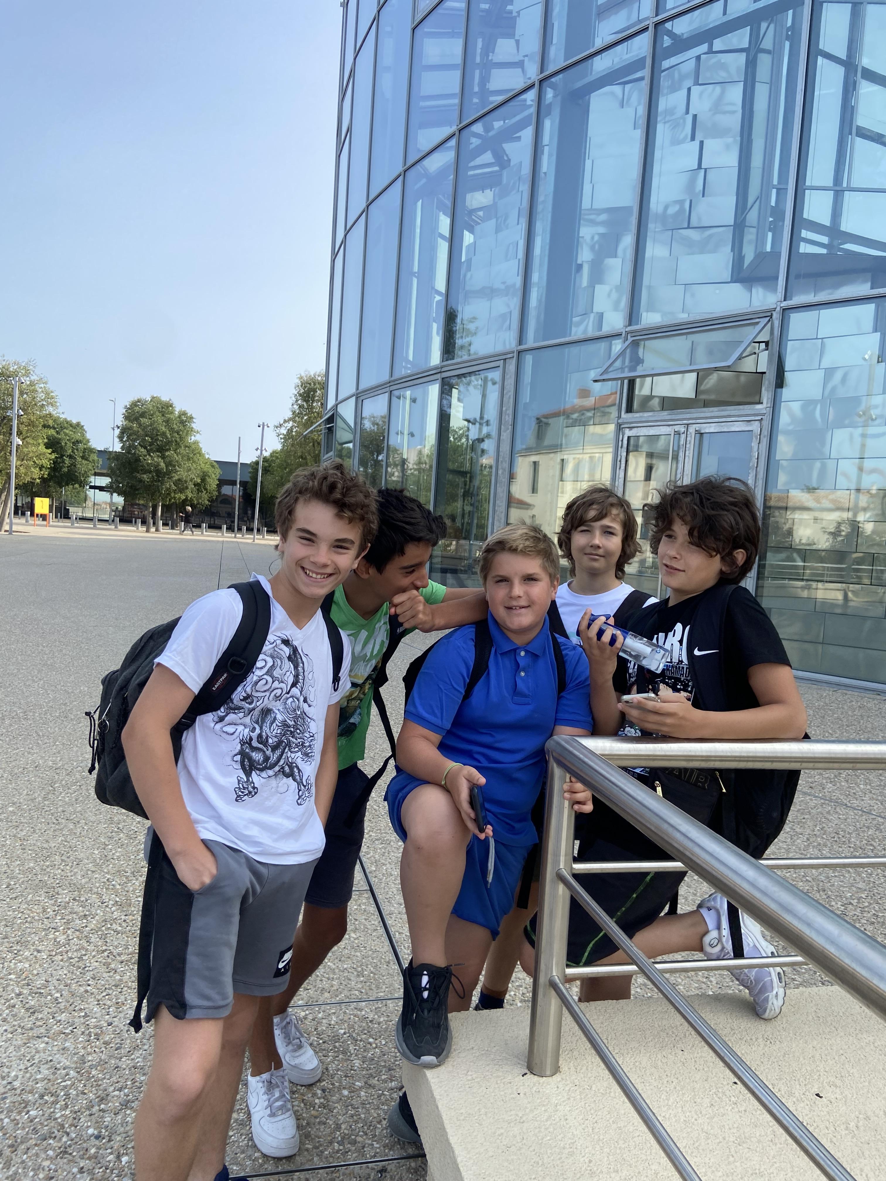Visuel : SORTIE EN ARLES !