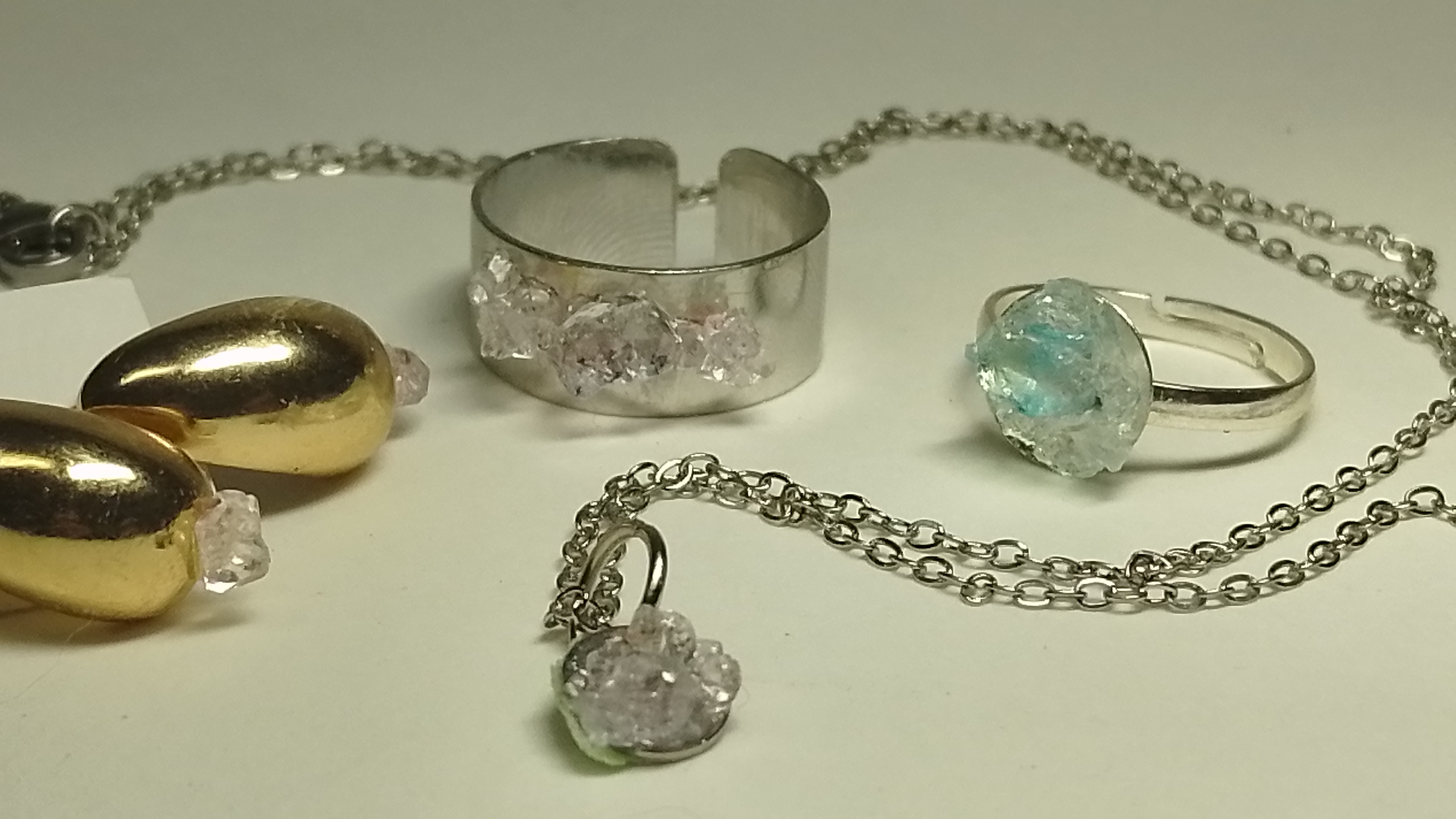 Visuel : SYNTHESE CRISTALLINE ET JOAILLERIE !