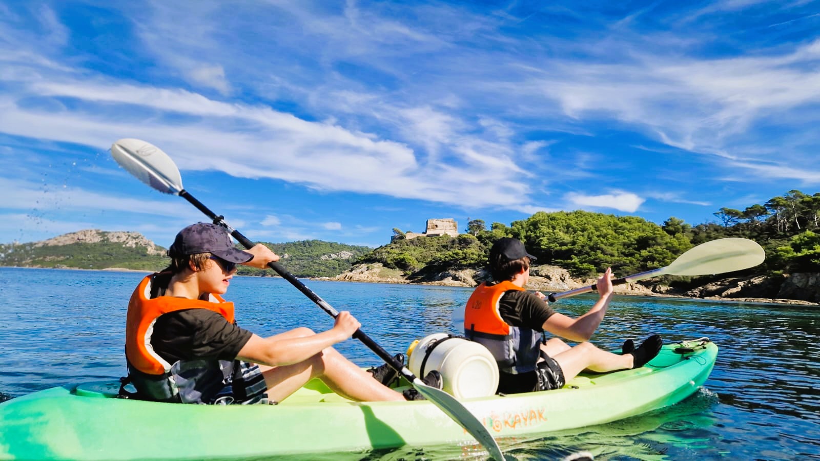 Visuel : QUELQUES MOTS DE PORQUEROLLES !