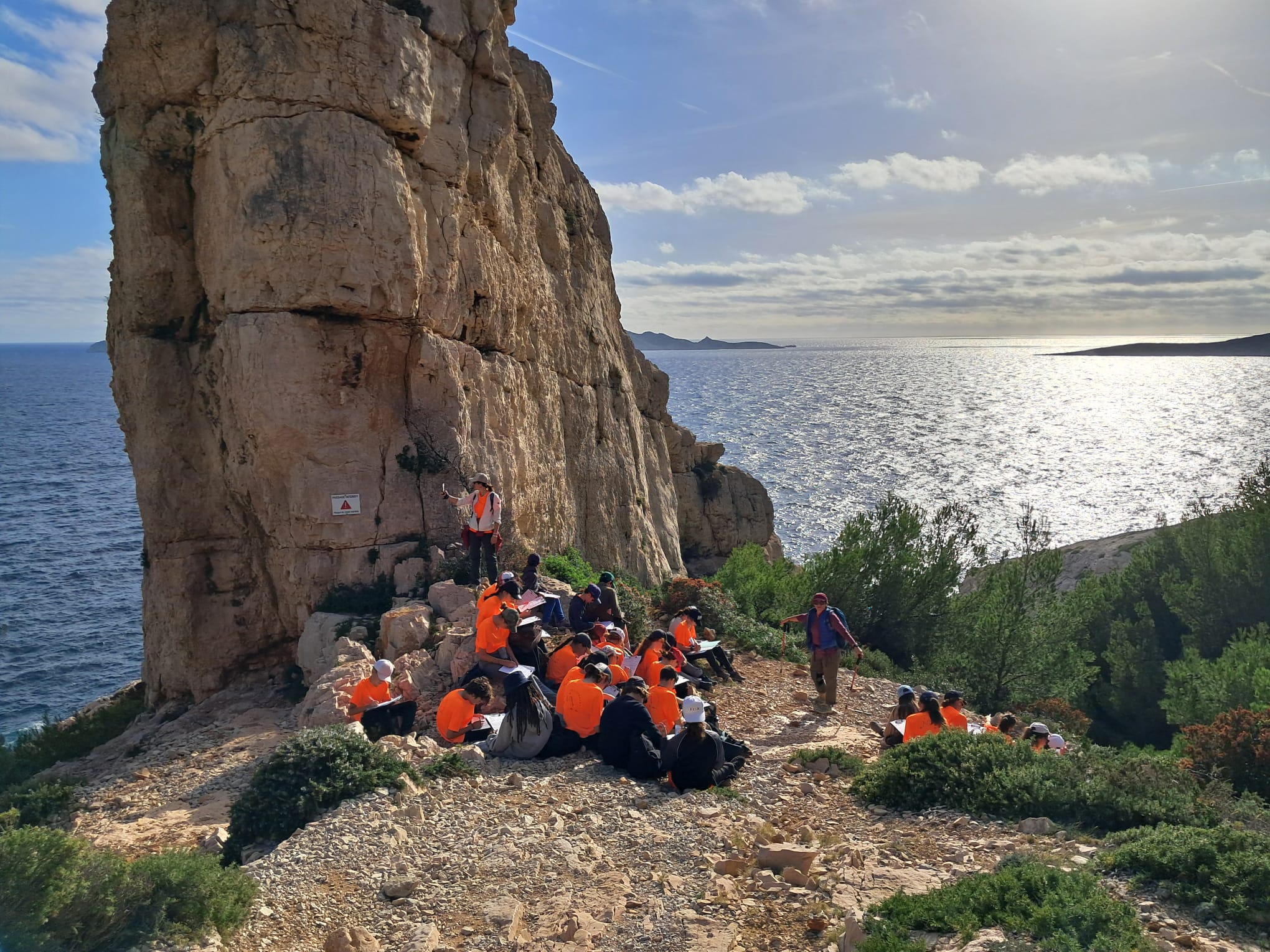 Visuel : SORTIE CALANQUES 4EME C !