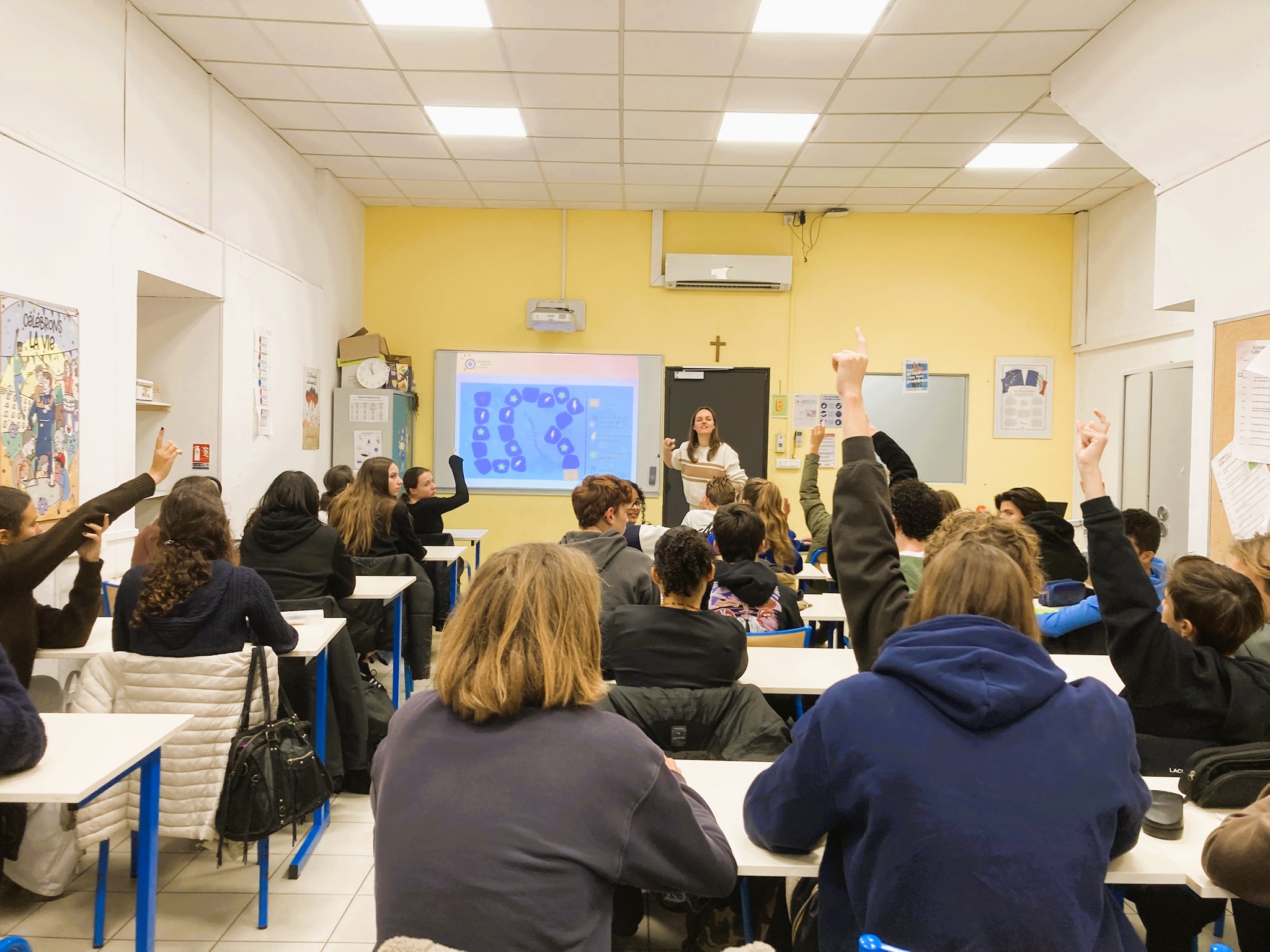 Visuel : UNE CHERCHEUSE DANS NOS CLASSES DE 3EME !